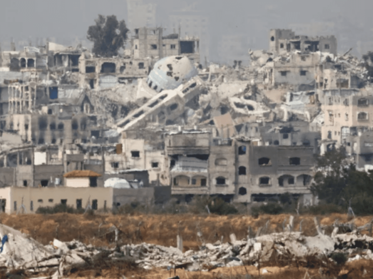 Israeli Strikes Kill 54 in Gaza as Ceasefire Talks Resume in Doha