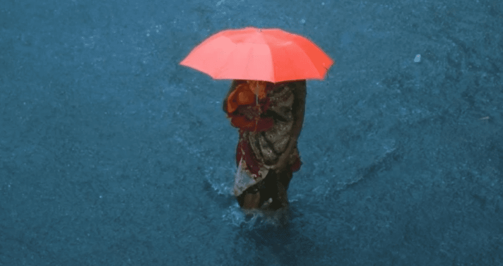 India monsoon rains arrive early