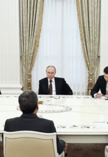 Putin and Iran unite against US strikes as Moscow condemns