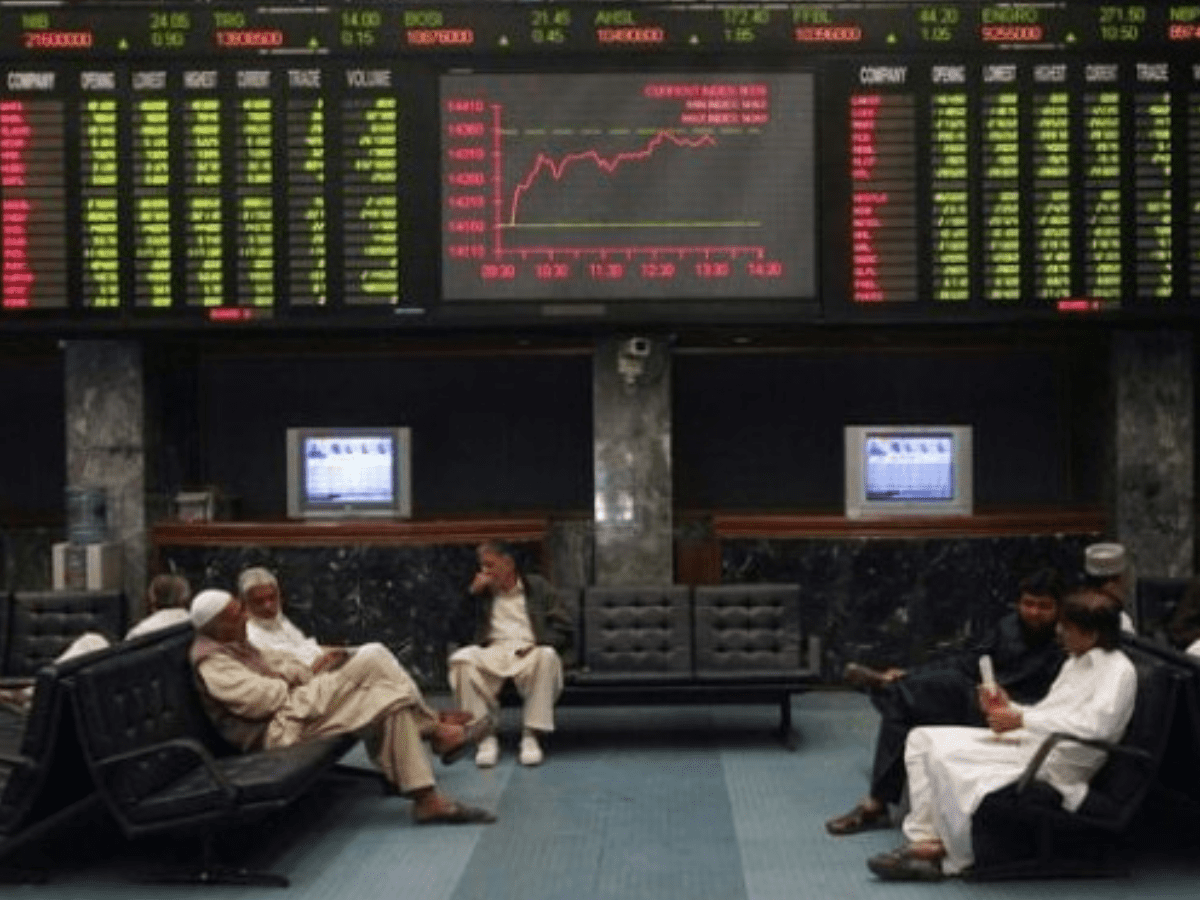 PSX Rises Modestly Amid Delay in Budget