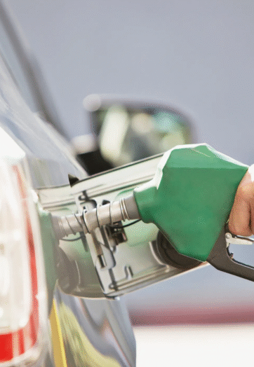 Oil Marketing Crisis: Industry Leaders Demand PM's Attention